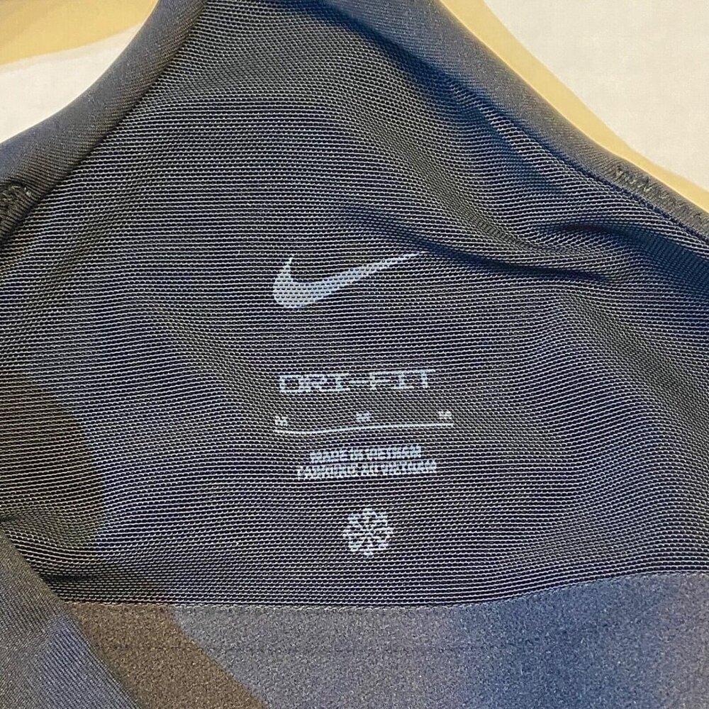 Nike Women's Swoosh Racerback Sports Bra Tank Medium Black Padded Workout NWT - Picture 6 of 11